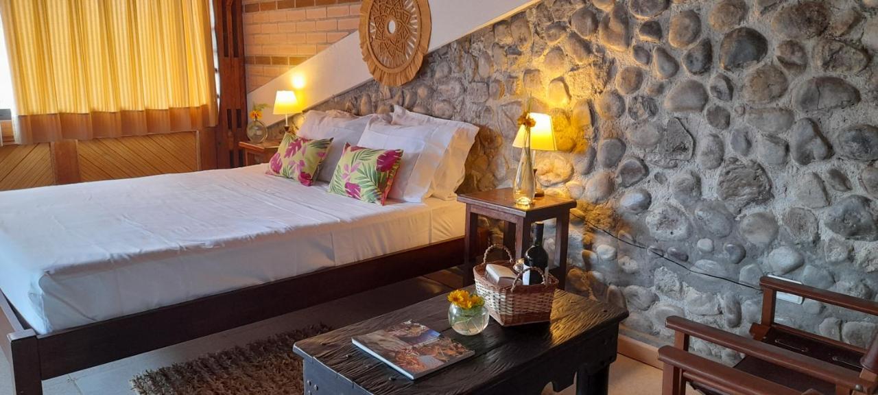 Ecohotel Bordones Isnos Kültér fotó