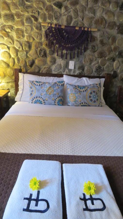 Ecohotel Bordones Isnos Kültér fotó