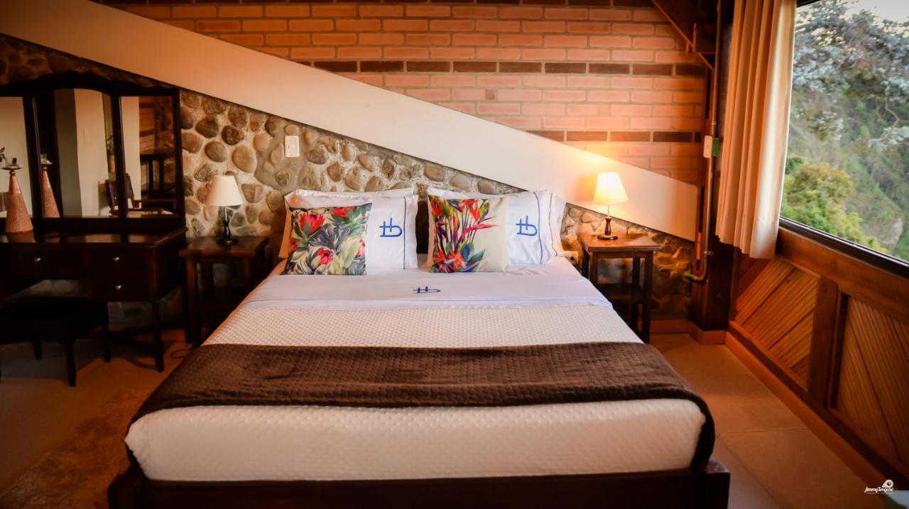 Ecohotel Bordones Isnos Kültér fotó