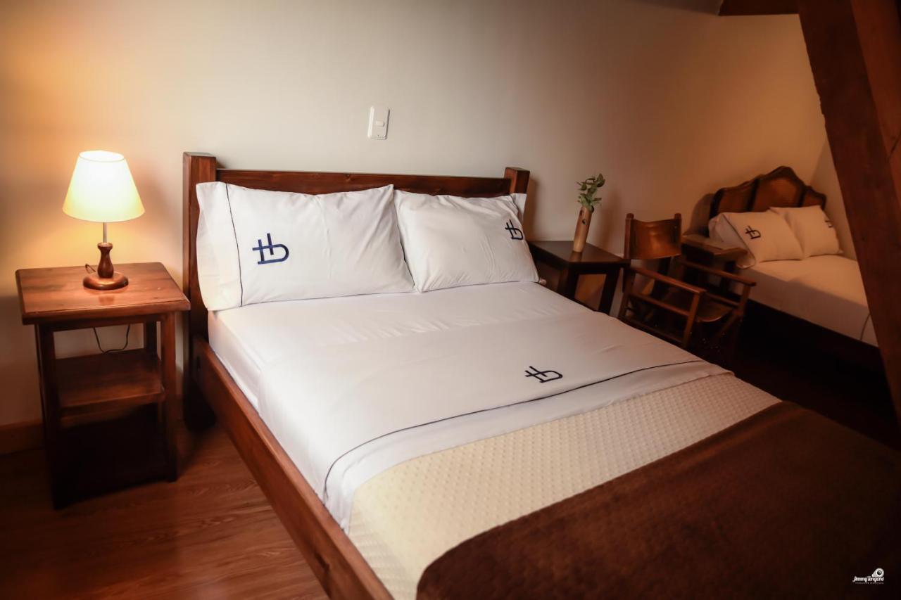 Ecohotel Bordones Isnos Kültér fotó